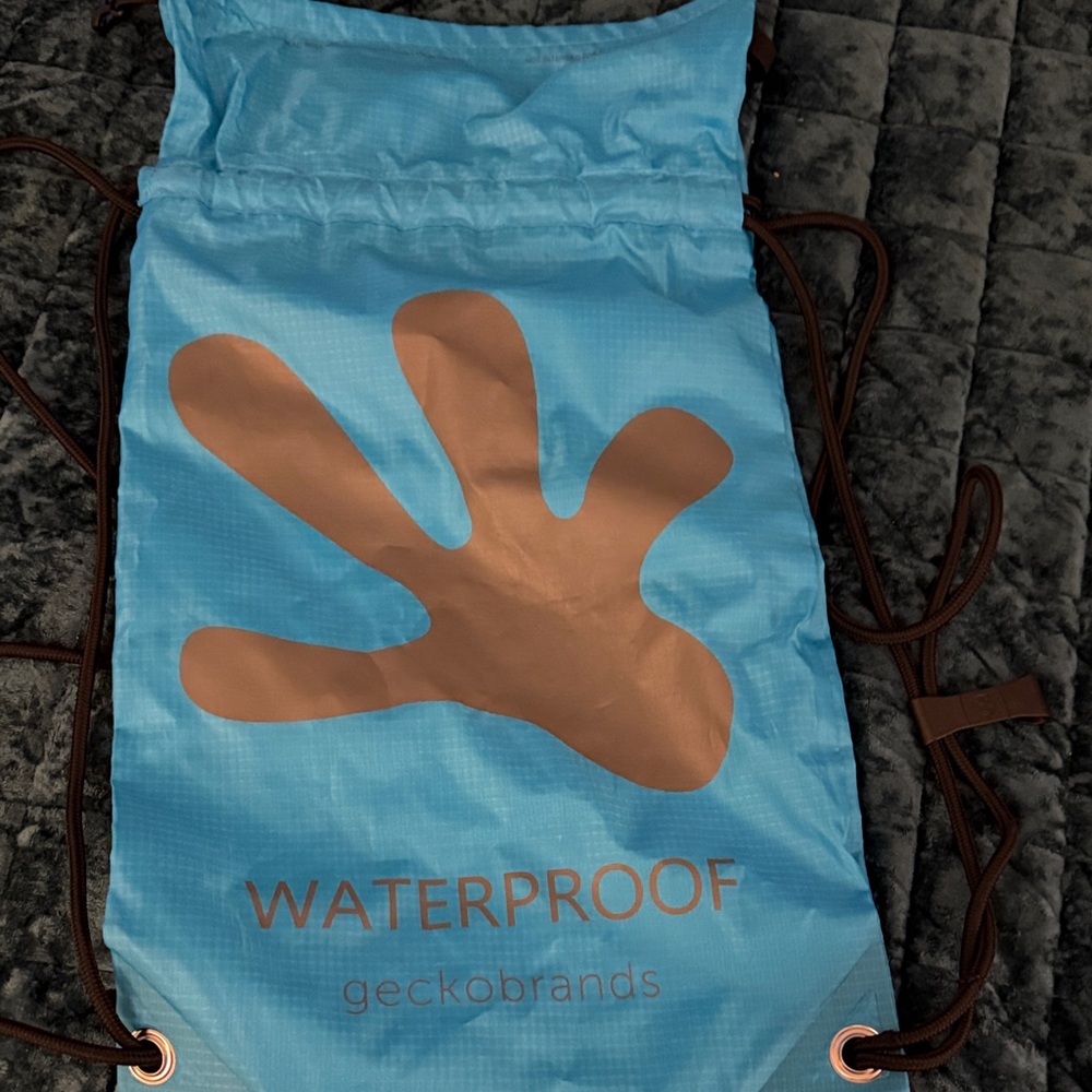 Geckobrands Blue Waterproof Drawstring Bag